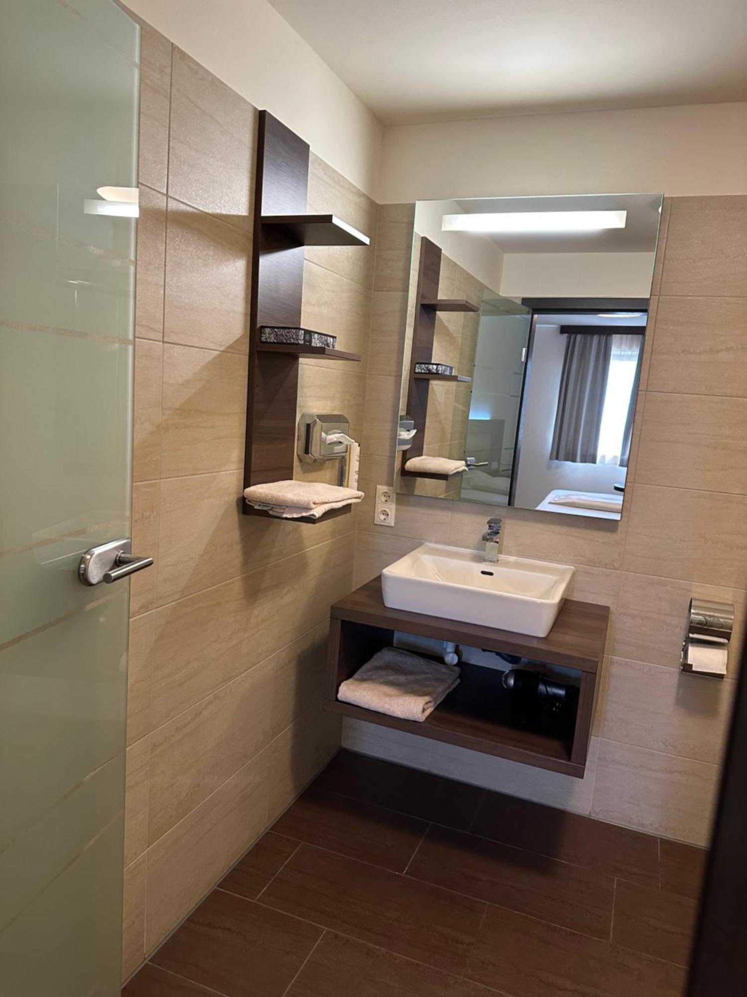 Hotel Da Gustavo Lamprechtshausen エクステリア 写真