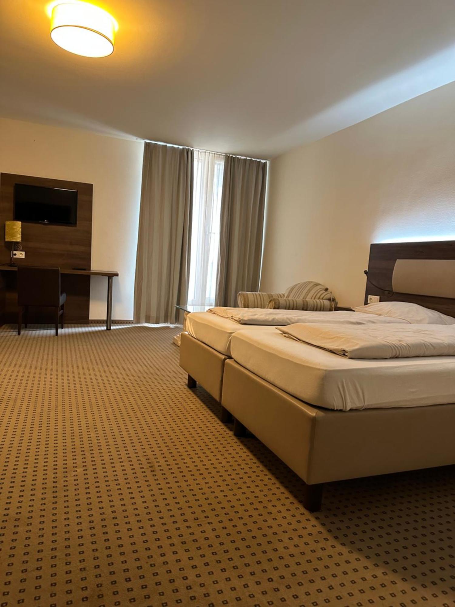 Hotel Da Gustavo Lamprechtshausen エクステリア 写真